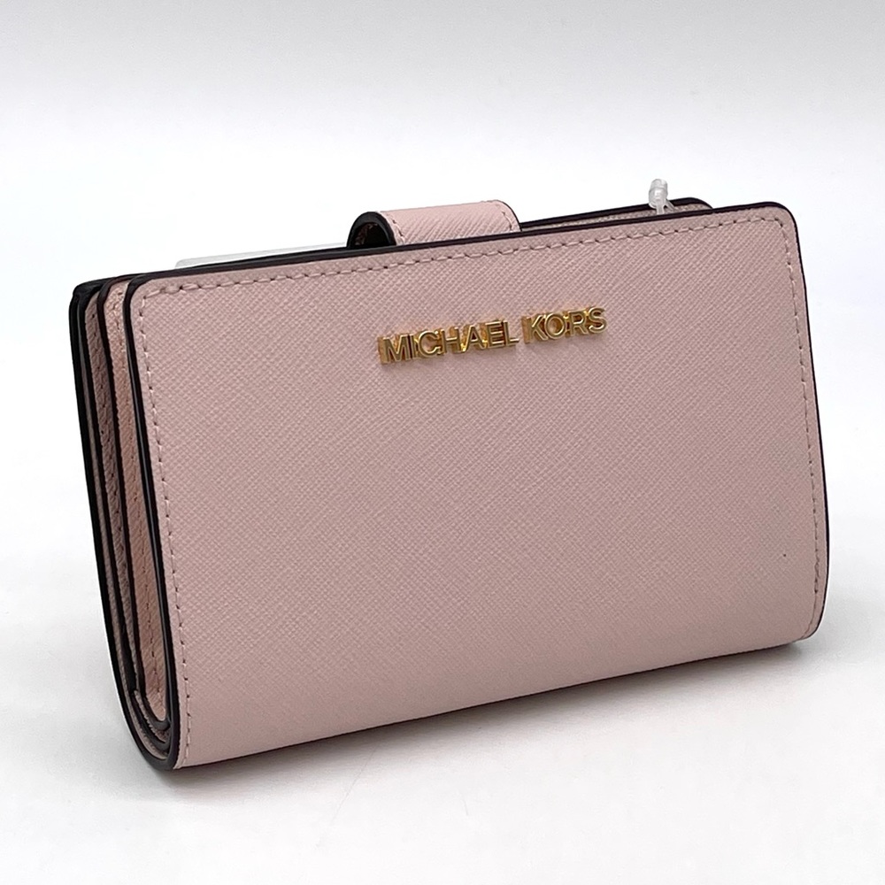 Michael Kors Medium Zip Corner Bifold Wallet